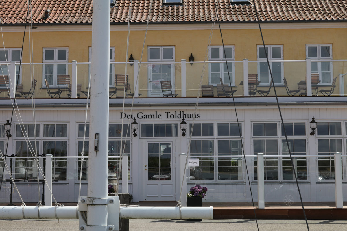 Det Gamle Toldhuus i Præstø restaurant spisested 