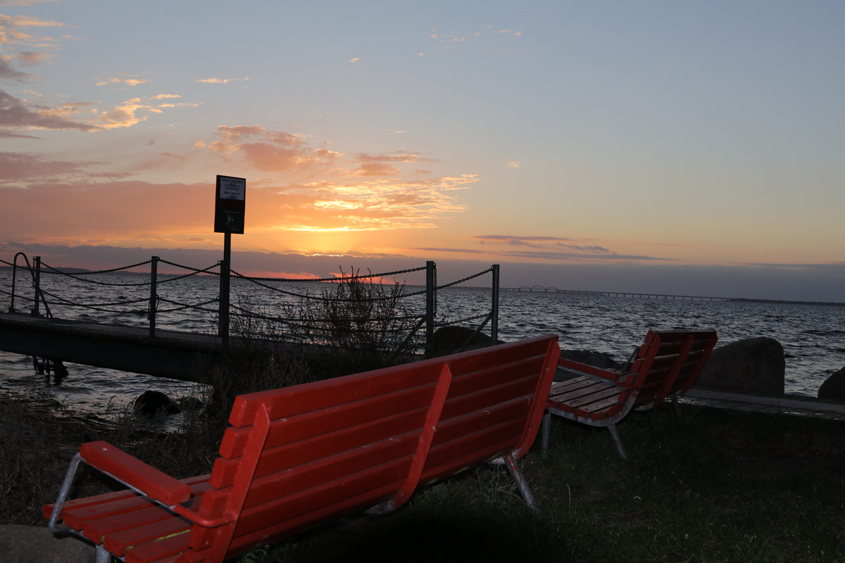 Bakkebølle-Strand-fototur-Vordingborg-røde-bænke-solnedgang-IMG_8963