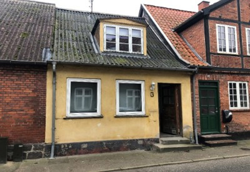 Ejendom tæt på Torvet i Stege på tvangsauktion – Vordingborg In
