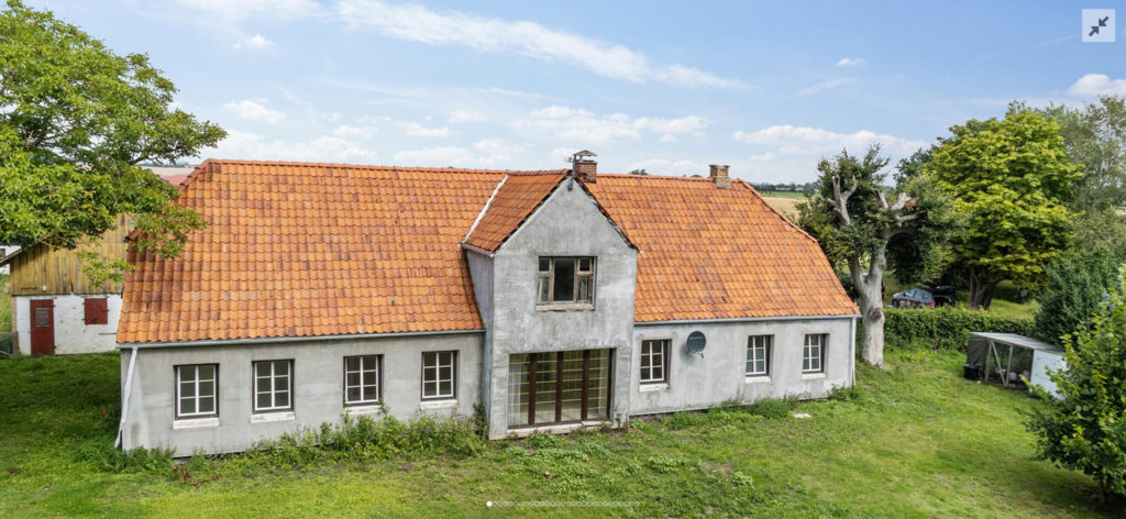 landejendom gård på lolland hesteejendom