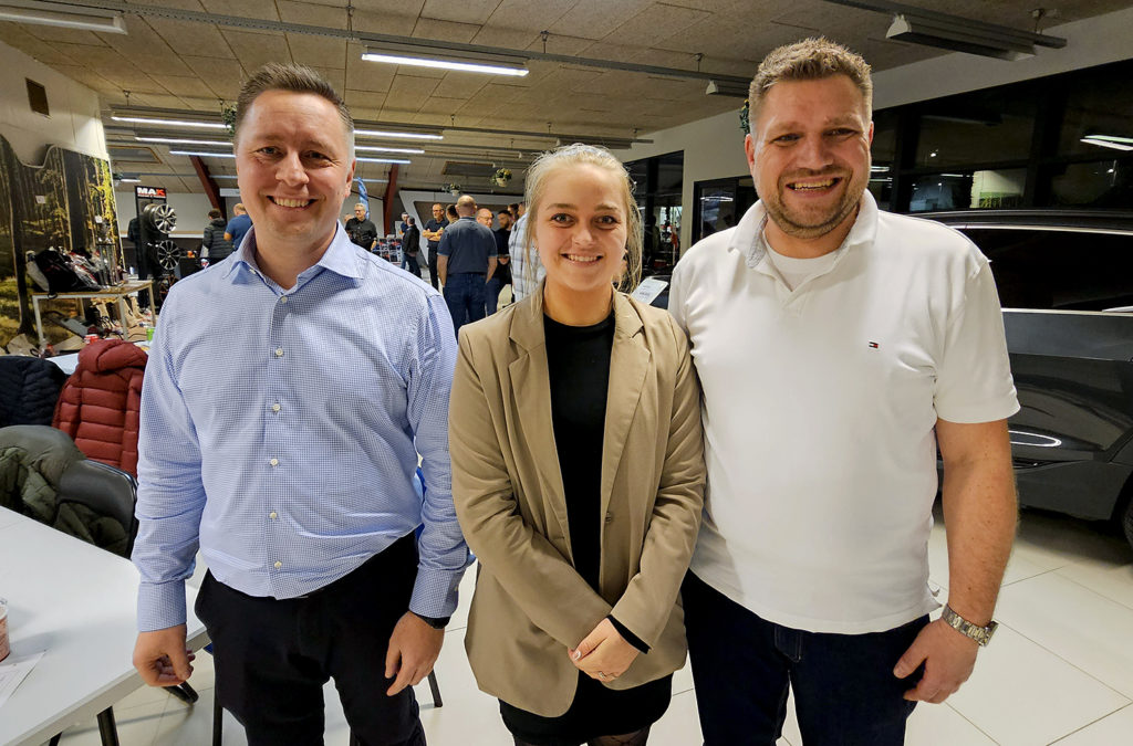 Kim Brix Fart og hygge hos Carsten Jensen Biler – Vordingborg In