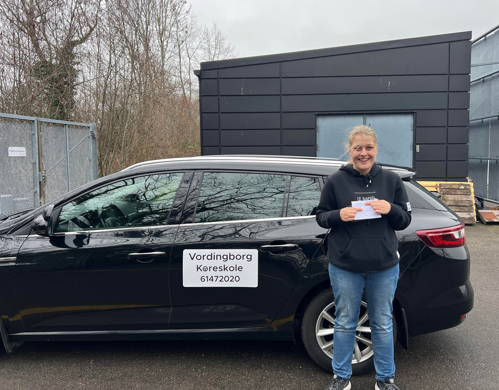 Mathilde fik sit Kørekort hos Vordingborg Køreskole – Vordingborg In