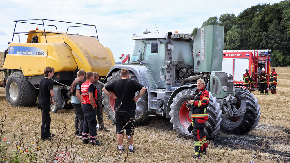 Brand i traktor på Møn grønsundvej